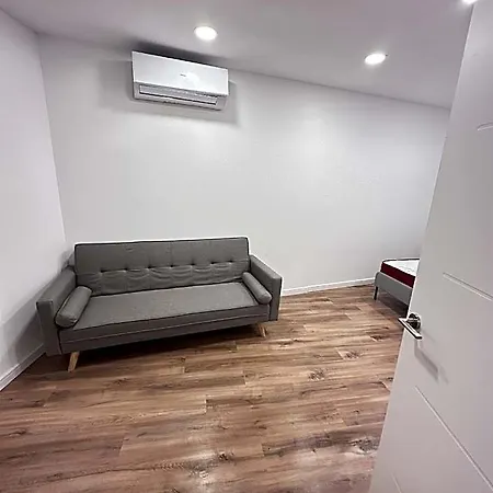 Beautiful New In The Center *